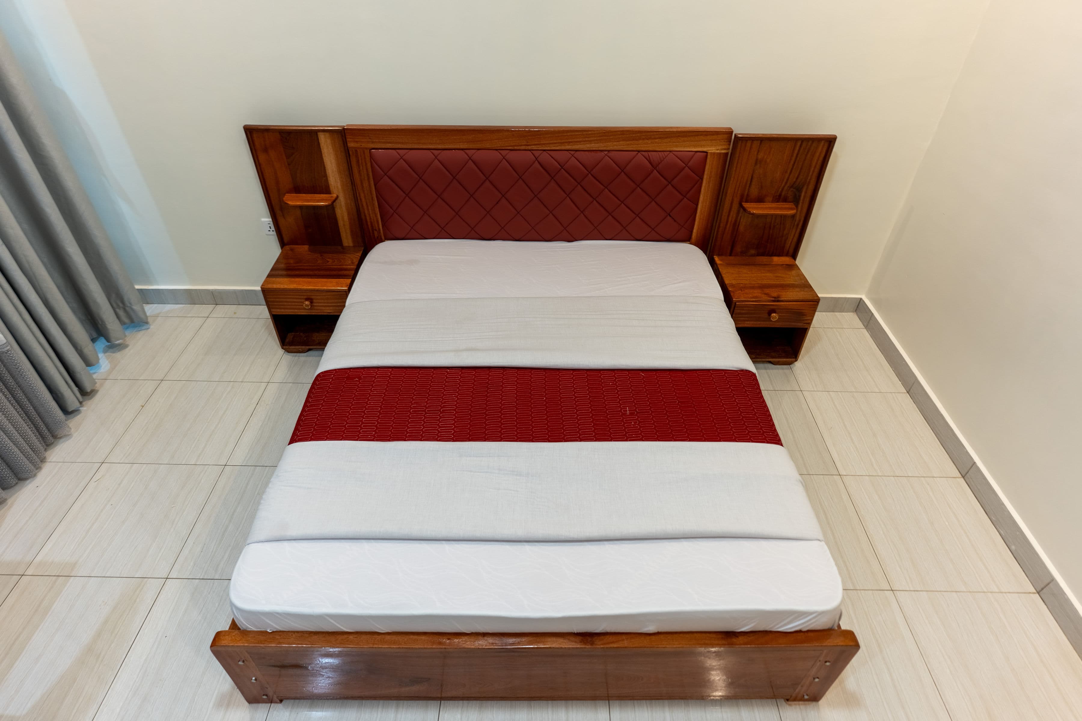 Deluxe Suite gallery 3